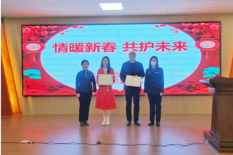 图片1 图片1